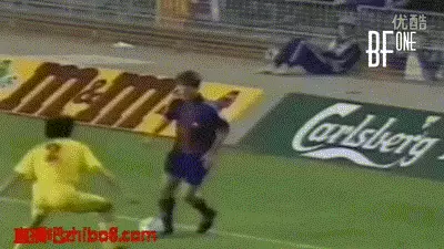 925025-20190130055346804-614416269.gif