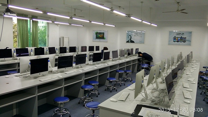 走访广东科技职业技术学院照片 走访广东科技职业技术学院照片