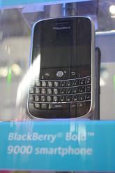 黑莓新品手机9000