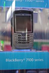 黑莓新品手机7100