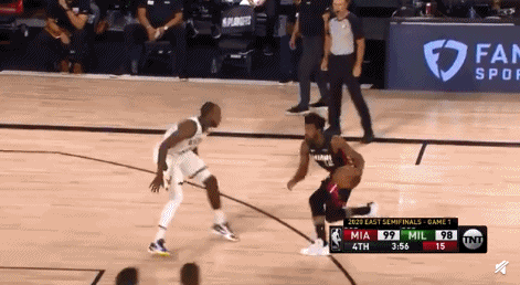 3103edbb1d9e23db132dfe3aa5dee1f3.gif