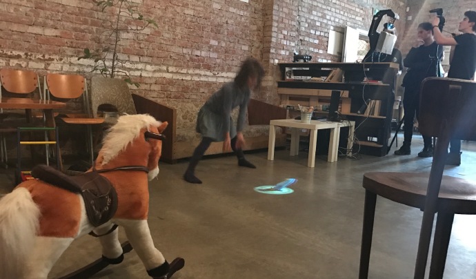 每一个孩子的梦想：手机里的游戏会来到真实世界