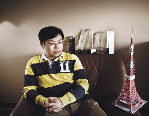 P76 戴志康所认为的道,是一种品质和品德,是自己对于一个愿景一种信念的坚守,甚至是在一个绝望的境地之中 P76 戴志康所认为的道,是一种品质和品德,是自己对于一个愿景一种信念的坚守,甚至是在一个绝望的境地之中