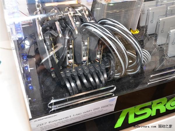 25个SATA接口的主板怎么做出来的？