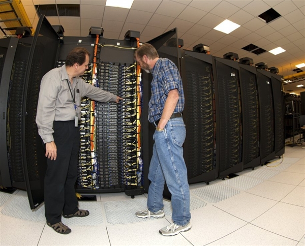 桑迪过后：走进黄石气候研究超级计算机