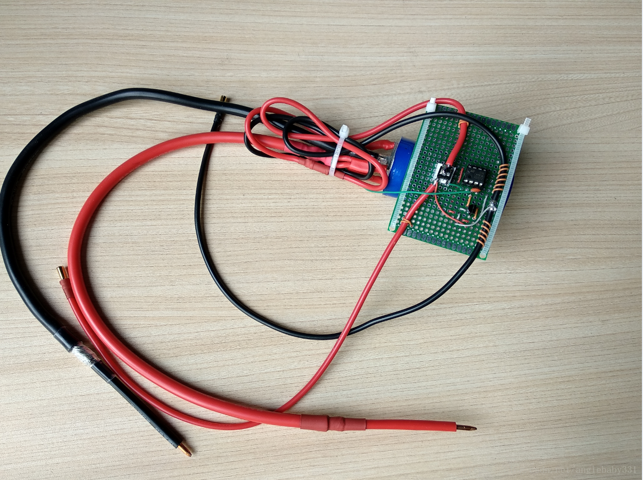 在这里插入图片描述