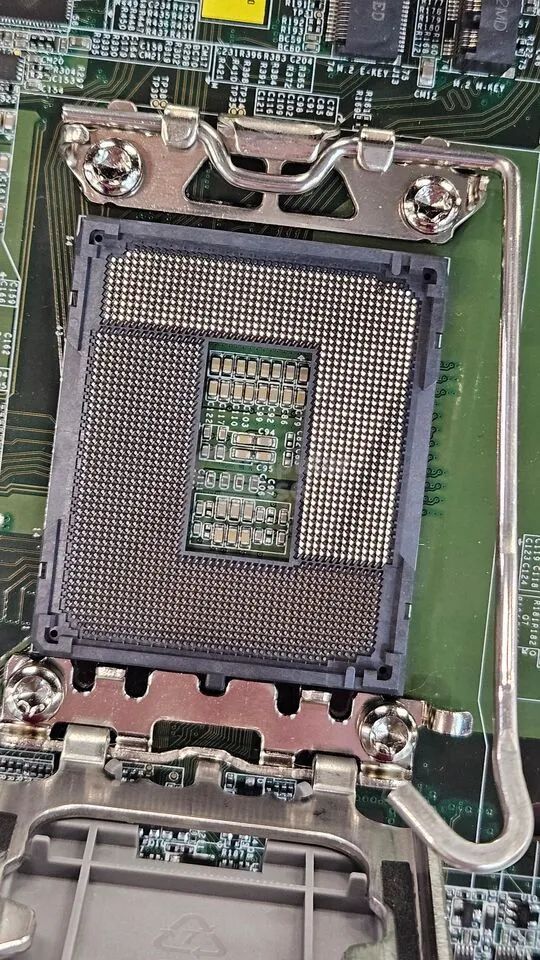 Intel 大批高端 CPU 停产，下代主板确认换接口_14代酷睿停产-CSDN博客