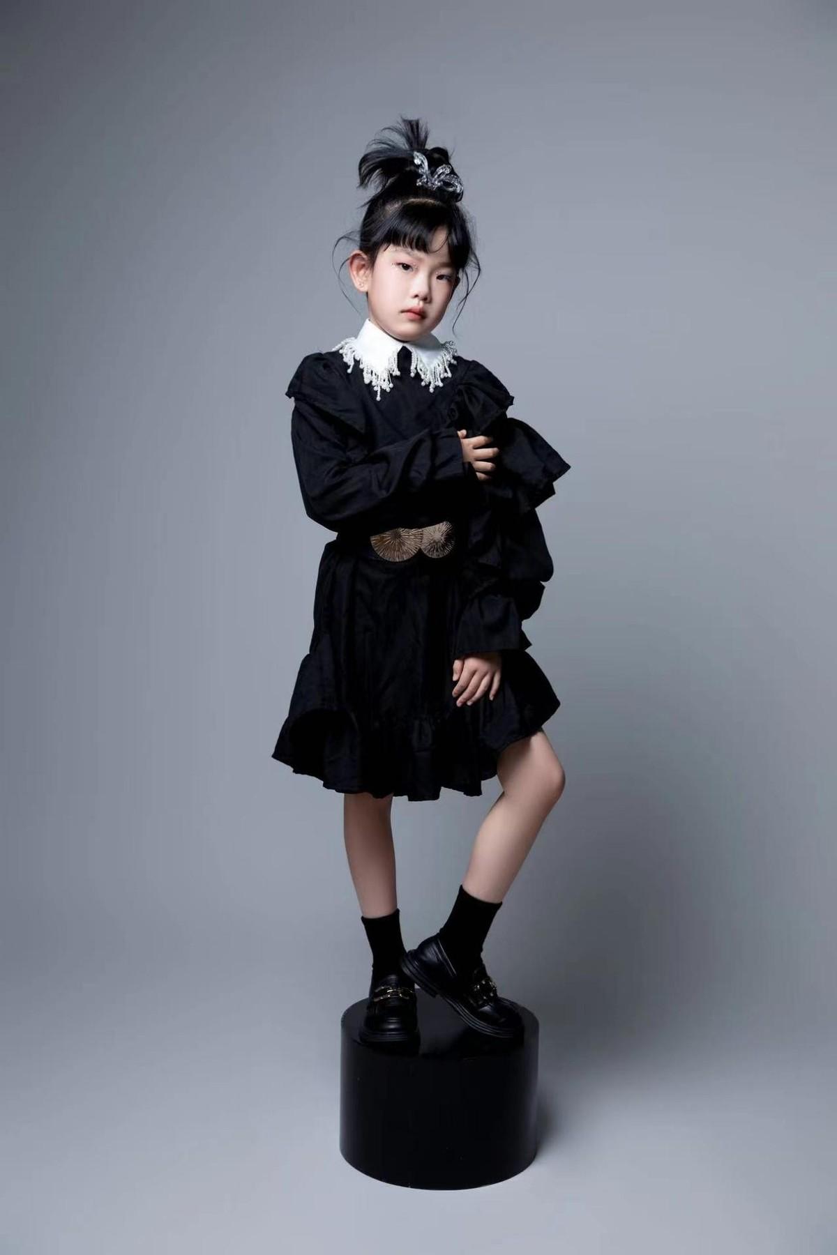 热爱无解 少年万丈光芒！形象大使【付雨萌】登陆第八季完美童模全球赛_Apple_07