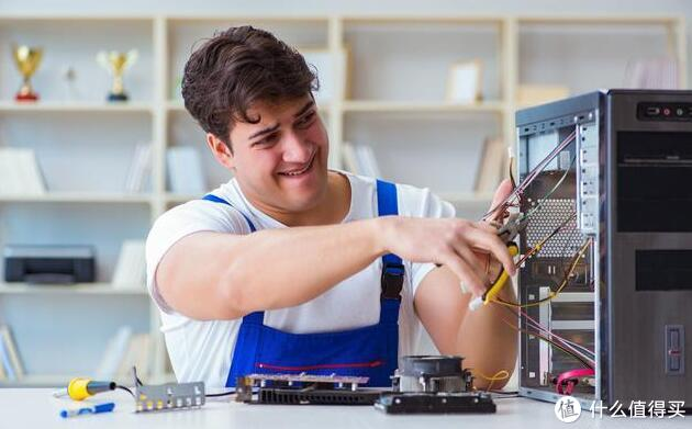 玩电脑、DIY，痛并快乐着