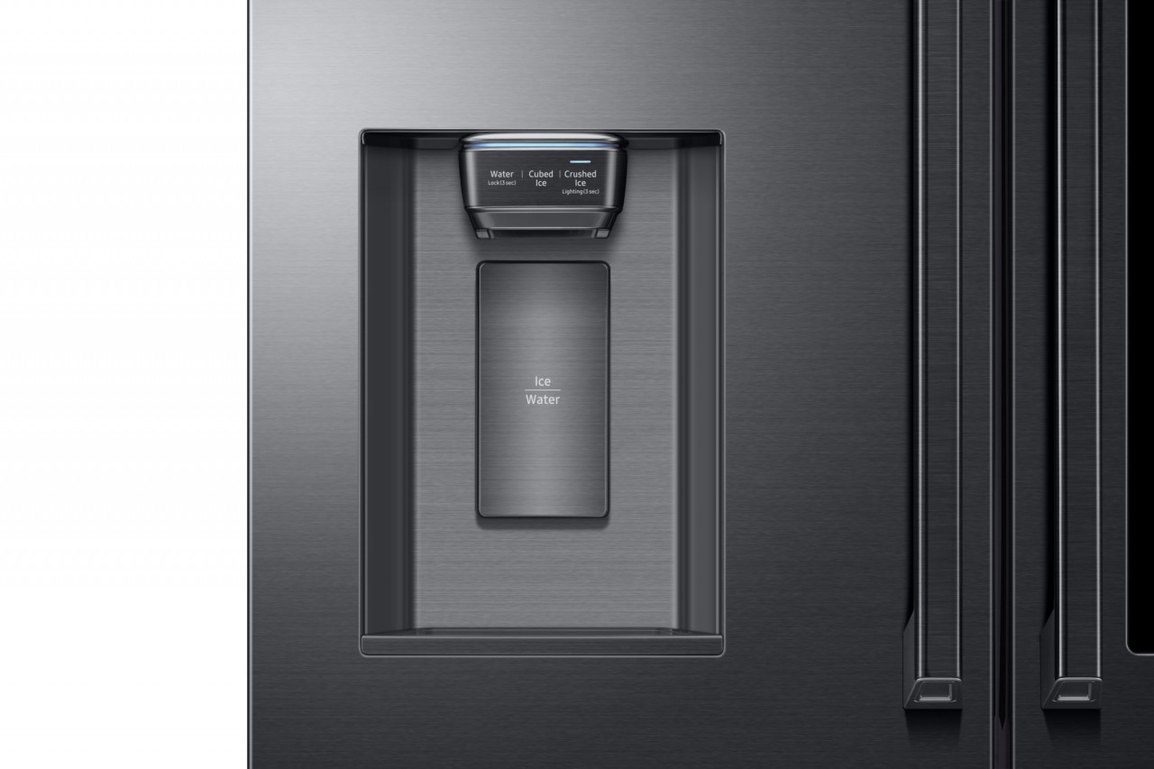 FamilyHub2.0_Black_Detail-1280x853.jpg