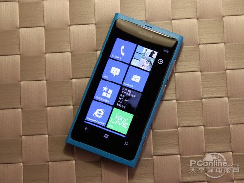 Lumia 800