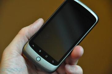 谷歌发布智能手机NexusOne  iPhone终遇对手