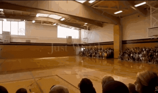 1401081c7ed84b782f2145d3649bb0b2.gif