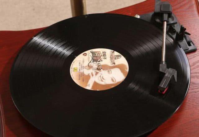 有一种程序员的痛叫：“你能帮我推荐一款电脑吗？”