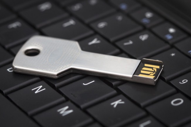 用 VeraCrypt 加密闪存盘