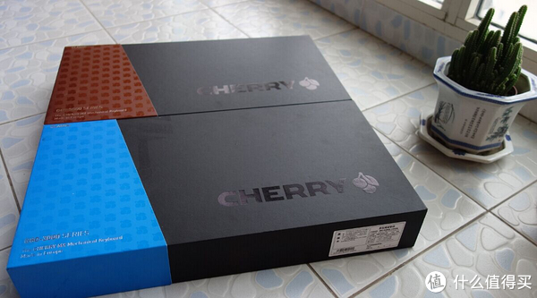 \"信仰充值\" 那颗樱桃的甜酸味：Cherry 樱桃 G80-3000 白茶/白青（伪）开箱