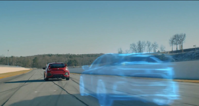 游戏玩家PK职业车手，电竞有这种神操作吗？