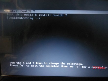 实机安装--最适合新手--Win8.1 <wbr>+ <wbr>CentOS7 <wbr>双系统 <wbr>U盘安装----超详细教程