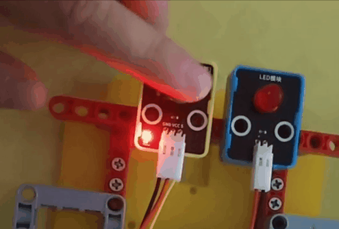 a09806b10b36cda2a256bea9b17c930e.gif