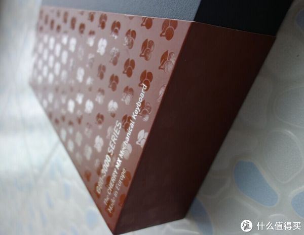 \"信仰充值\" 那颗樱桃的甜酸味：Cherry 樱桃 G80-3000 白茶/白青（伪）开箱