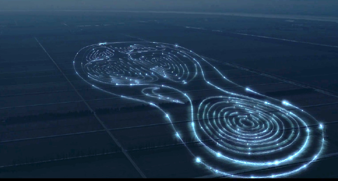 夜幕里的“非凡一步”，数字传播时代创意之路