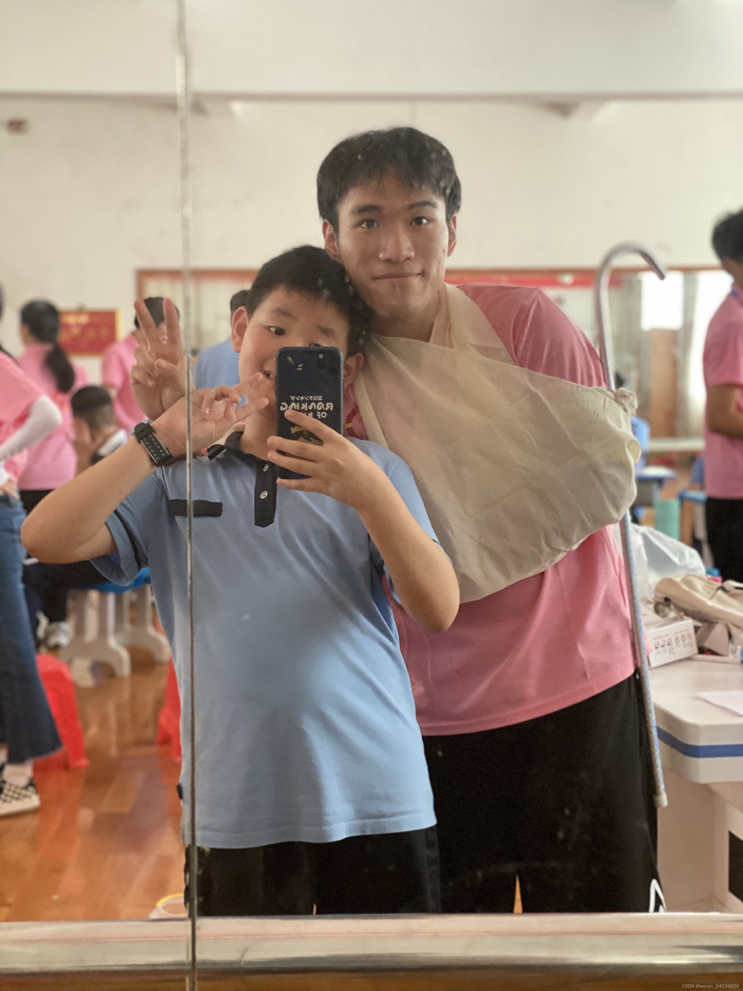 请添加图片描述