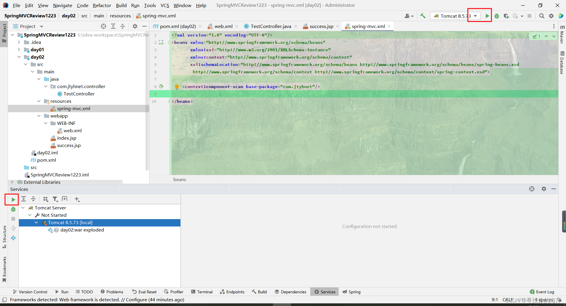 在这里插入图片描述