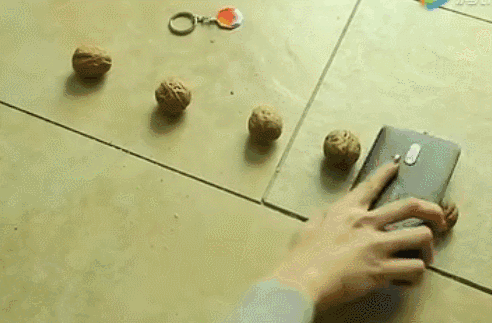 0089c513d29edade17a4e16c14586402.gif