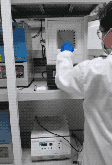 222adb5ebd907b756fc1cfdf2bff2505.gif