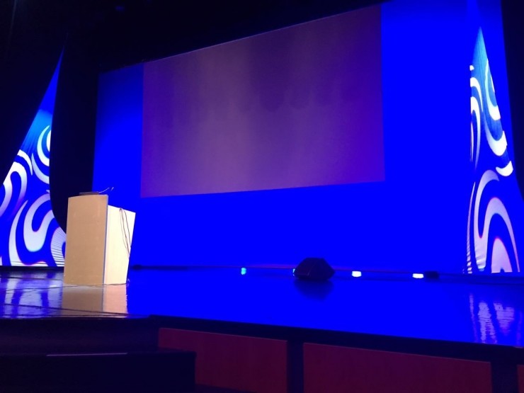 ICLR 2017开幕前夕，雷锋网来到土伦带你实地探营 | ICLR 2017