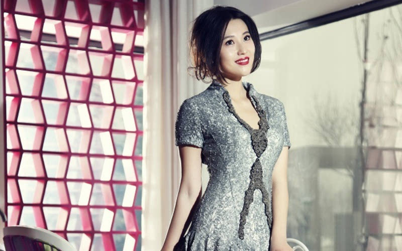 什么一间书店只有一本书,这个肯定是扯淡啦~宁丹琳也说了,这个是不