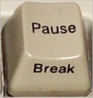 is-there-a-keyboard-shortcut-to-pause-the-output-of-a-running-cmd-window-02