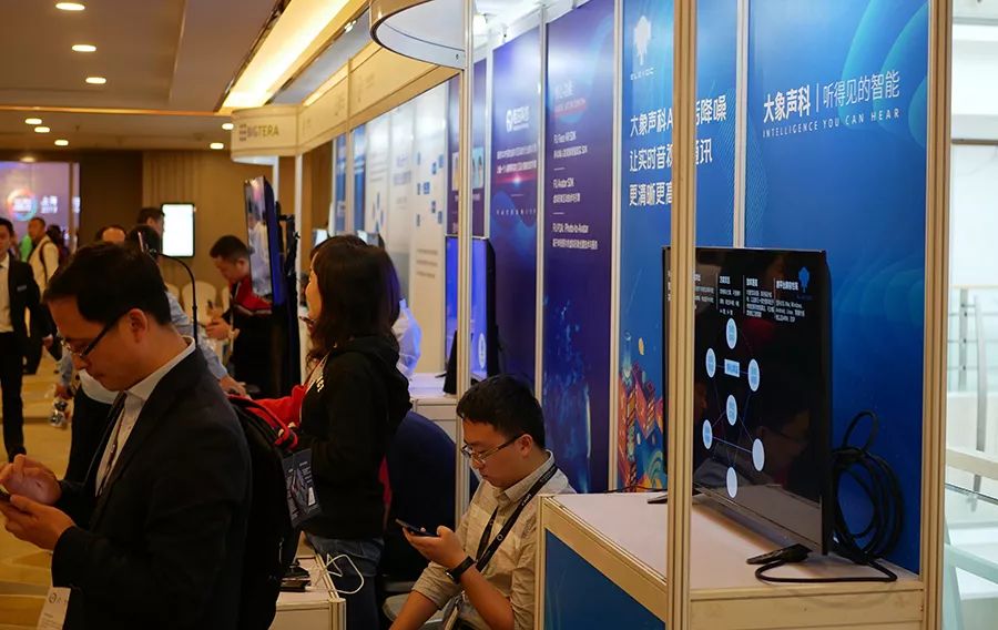 640?wx_fmt=jpeg https://i-blog.csdnimg.cn/blog_migrate/8aa14d70e1383309db1cc25b6102e98a.jpeg