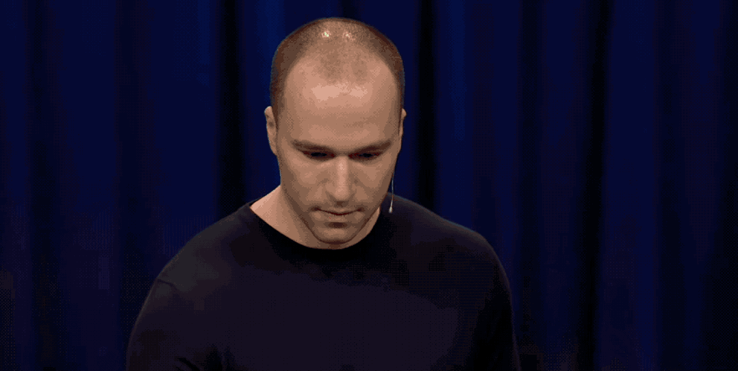 c498014dce8dbaa3031aded49d02f043.gif