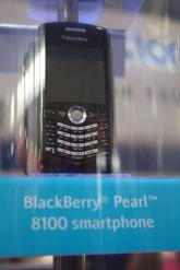 黑莓新品手机8100