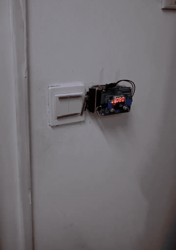 b1a3d18907c49c498073dce839128f90.gif