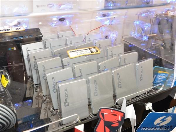 25个SATA接口的主板怎么做出来的？
