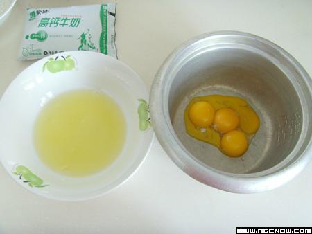 用电饭锅做蛋糕的做法