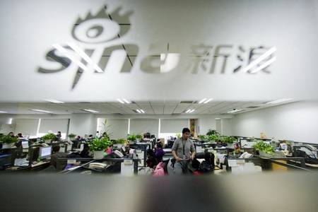 独家：新浪微博活跃度已经降至2011年初的水平，距高峰期持续下滑超过30%