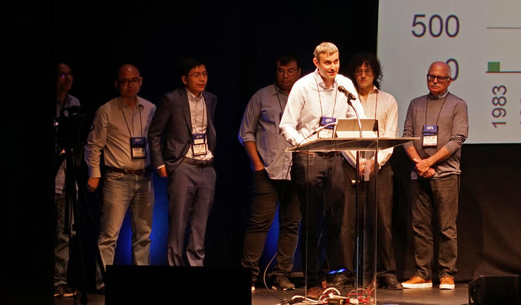 CVPR2019开幕与颁奖仪式：最佳论文完成不可能的任务，上万参会者共建全球化盛会