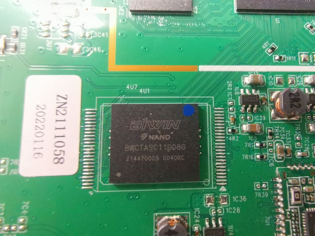S905L3A(M401A)拆解, 运行EmuELEC和Armbian