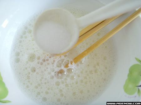 用电饭锅做蛋糕的做法