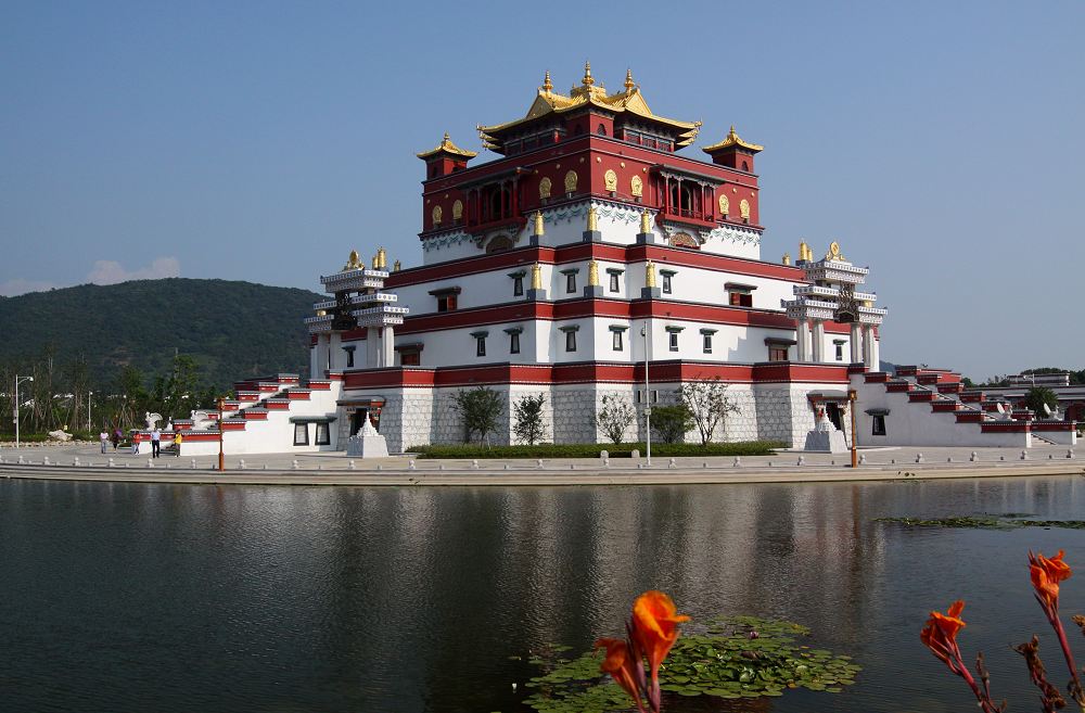 外媒评出的中国最美的地方