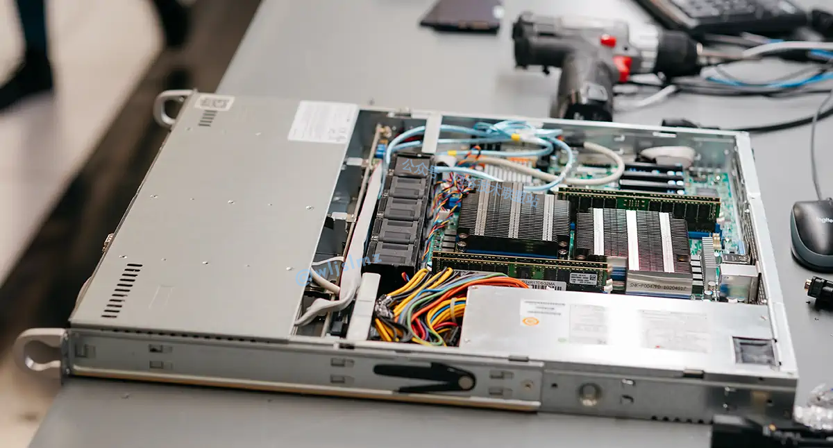 虚拟化技术：什么是vCPU？与物理CPU有啥联系？