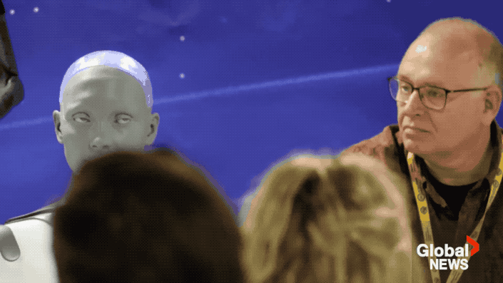 454df651e9fe3fd2f342799c5aa81c8e.gif