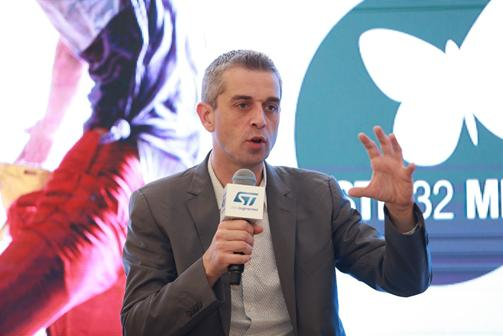 MCU引入异构内核·,携手Linux变身MPUMCU引入异构内核·,携手Linux变身MPU