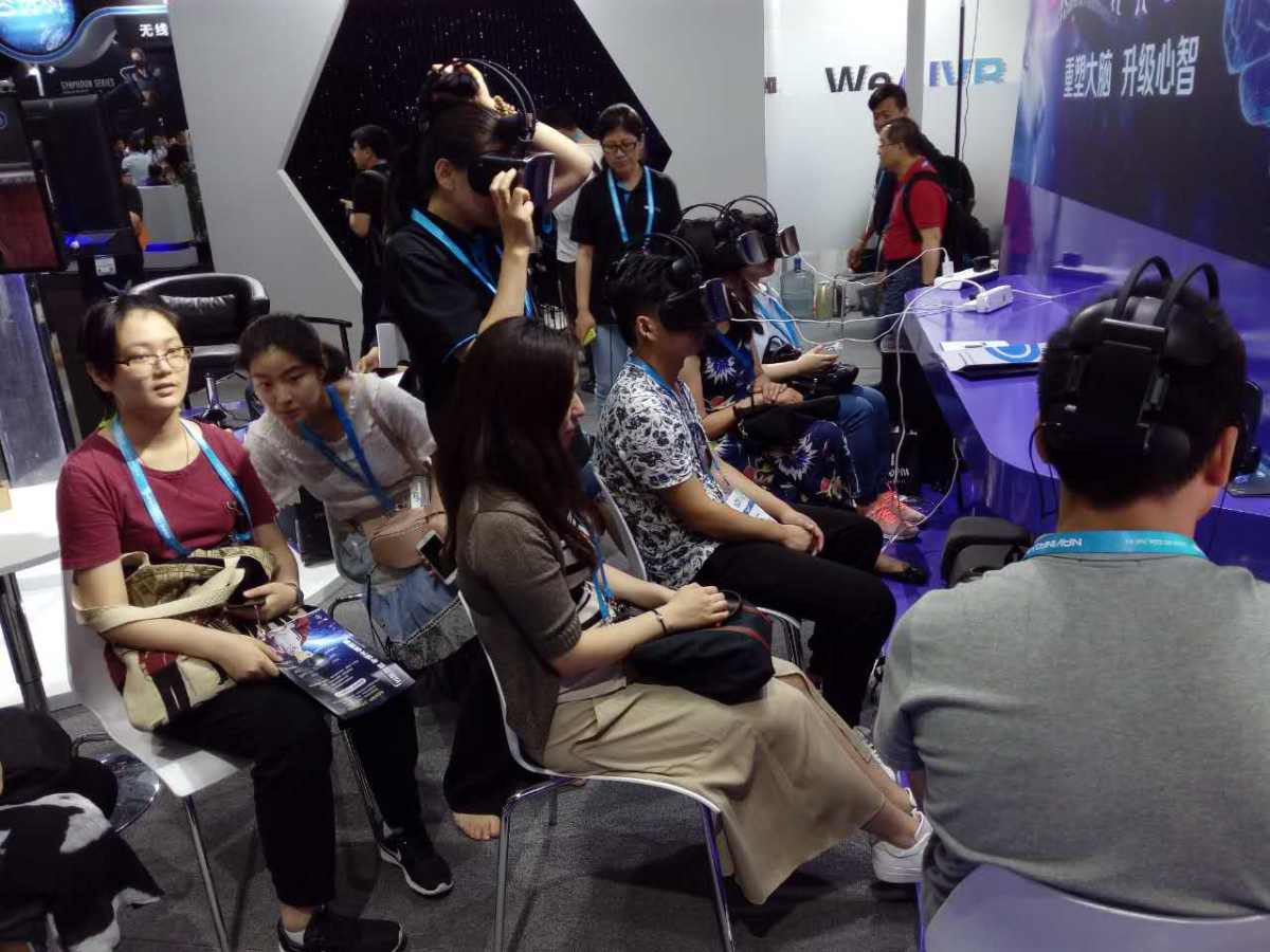 CES Asia专题|移动VR硬件仍占主流，厂商纷纷节衣缩食