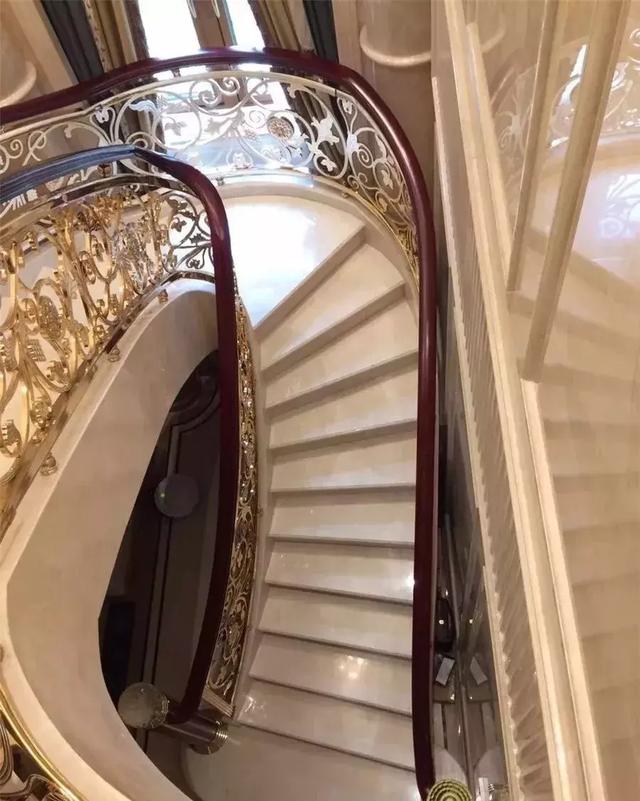 平面直角坐标系中的旋转公式_大理石旋转楼梯测量方式及旋转楼梯案例