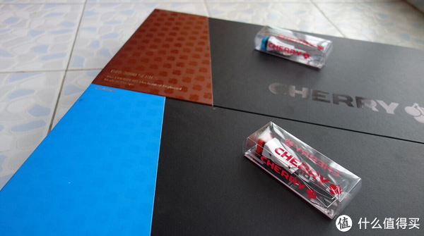 \"信仰充值\" 那颗樱桃的甜酸味：Cherry 樱桃 G80-3000 白茶/白青（伪）开箱