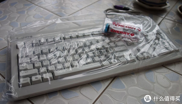 \"信仰充值\" 那颗樱桃的甜酸味：Cherry 樱桃 G80-3000 白茶/白青（伪）开箱